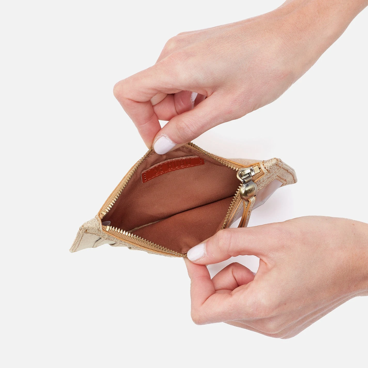 Carte Card Case In Metallic Leather - Gold Leaf 2 Carte Card Case In Metallic Leather - Gold Leaf - Image 2