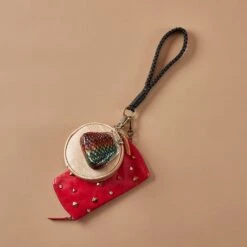 Revolve Clip Pouch In Metallic Leather - Gold -Hobo Sales Store BF 81039GOLD 01a 51d44fd6 536b 4d15 a7c4 2c8aef37544c