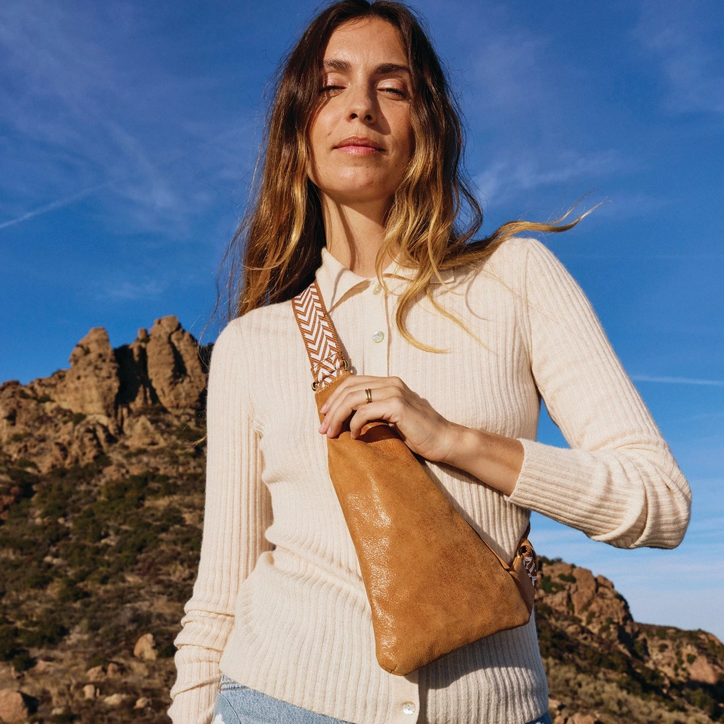 Bodhi Sling In Buffed Leather - Whiskey 2 Bodhi Sling In Buffed Leather - Whiskey - Image 2