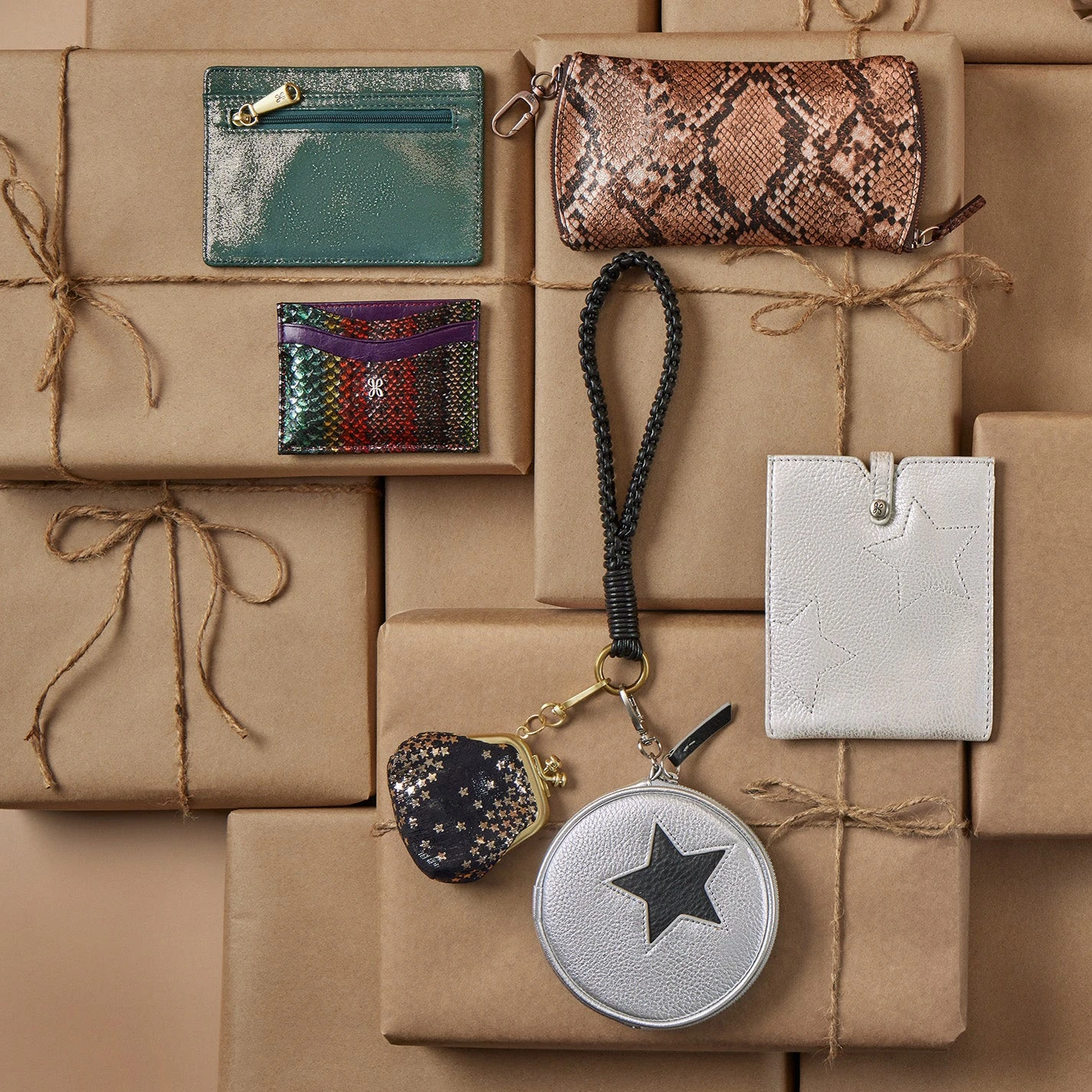 Max Card Case In Mixed Leathers - Holiday Stripe 2 Max Card Case In Mixed Leathers - Holiday Stripe - Image 2