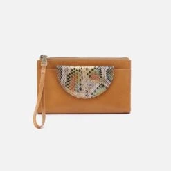 Zenith Wristlet In Mixed Leathers - Natural
