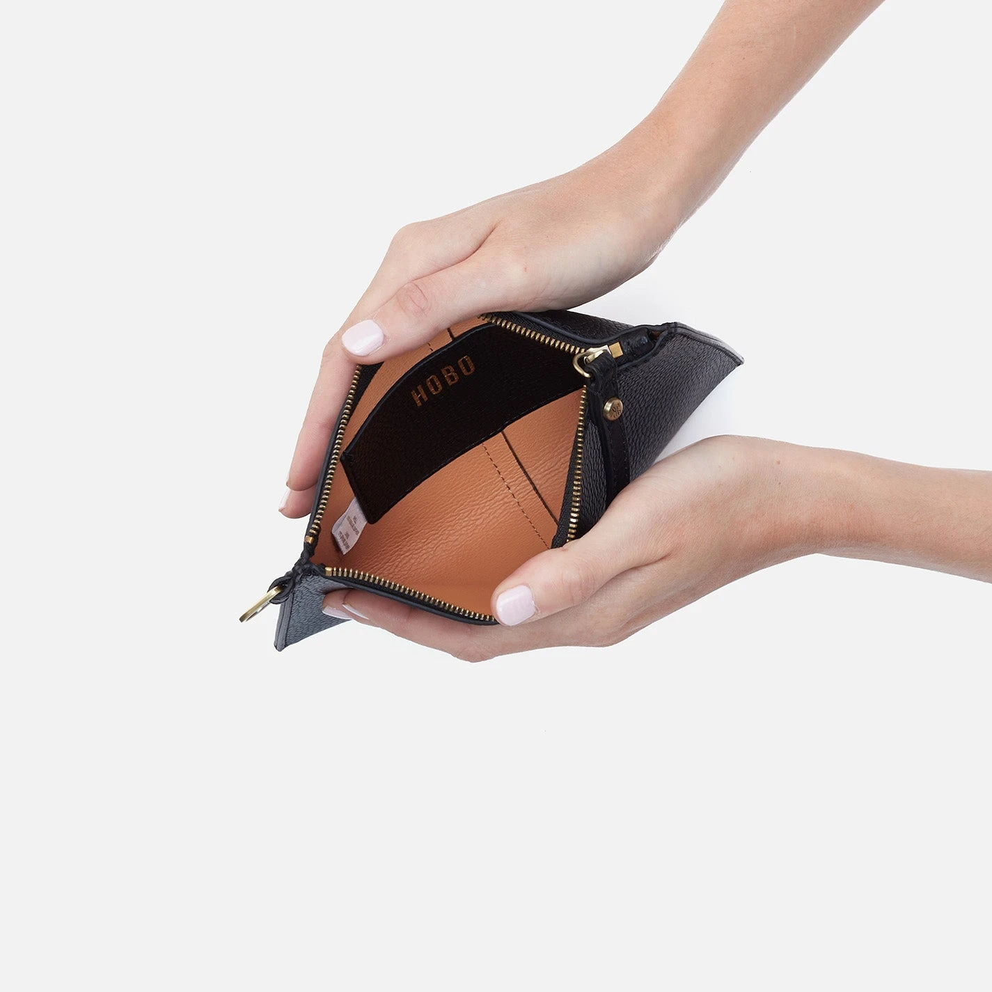 Vida Small Pouch In Micro Pebbled Leather - Black 3 Vida Small Pouch In Micro Pebbled Leather - Black - Image 3