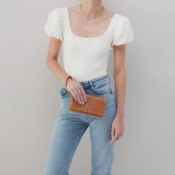 Keen Continental Wallet In Buffed Leather - Whiskey -Hobo Sales Store NV 22628WHKY 02