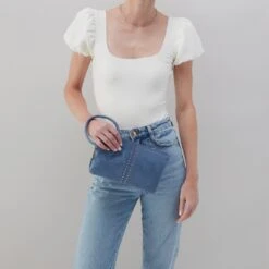 Sable Wristlet In Buffed Leather - Azure -Hobo Sales Store NV 22641AZUR 02