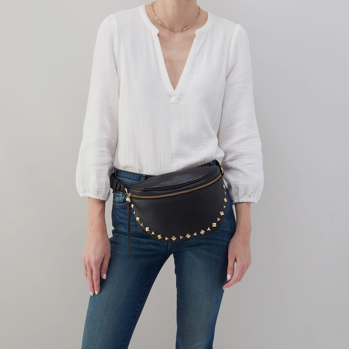 Juno Belt Bag In Pebbled Leather - Black 4 Juno Belt Bag In Pebbled Leather - Black - Image 4