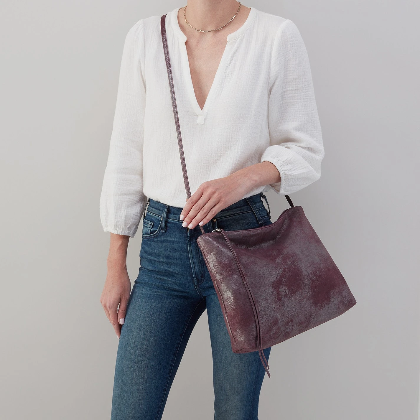 Ziggy Crossbody In Metallic Leather - Plum Graphite 2 Ziggy Crossbody In Metallic Leather - Plum Graphite - Image 2