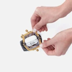 Run Frame Pouch In Pebbled Leather - Black -Hobo Sales Store SO 81033BLK 03