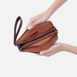 Dayton Wristlet In Pebbled Leather - Ruby Wine -Hobo Sales Store SO 81103RBWN 02