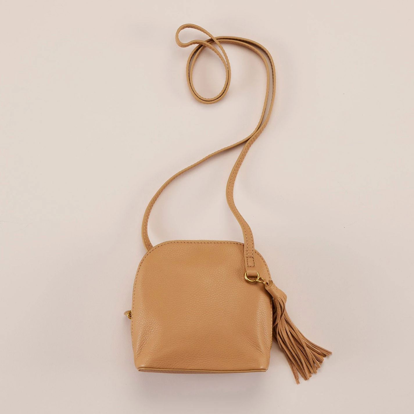 Nash Crossbody In Pebbled Leather - Sandstorm 2 Nash Crossbody In Pebbled Leather - Sandstorm - Image 2