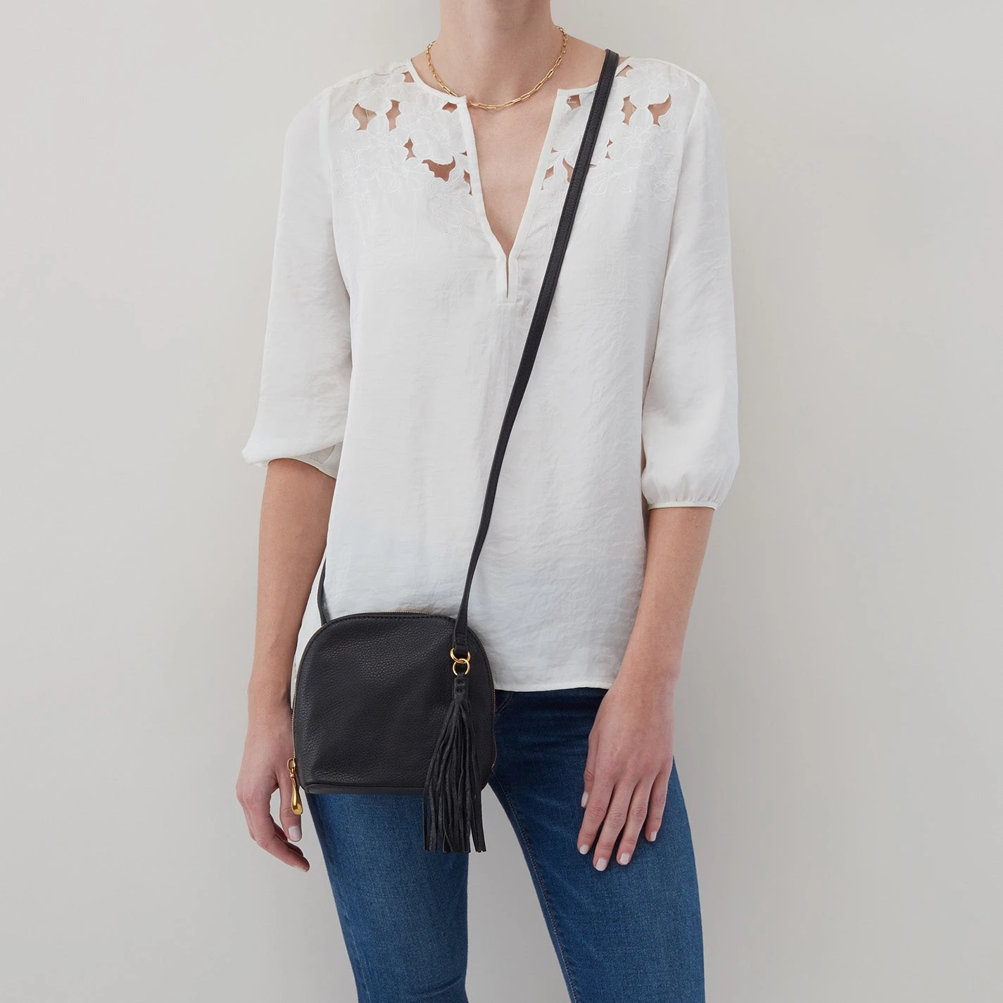 Nash Crossbody In Pebbled Leather - White 3 Nash Crossbody In Pebbled Leather - White - Image 3