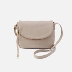 Fern Messenger Crossbody In Pebbled Leather - Taupe