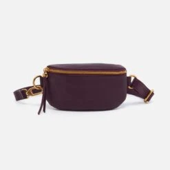 Fern Belt Bag In Pebbled Leather - Ruby Wine