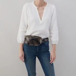 Fern Belt Bag In Printed Leather - Shooting Stars 10 Fern Belt Bag In Printed Leather - Shooting Stars -Hobo Sales Store SO 82379SHST 04