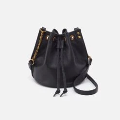 Pier Bucket Crossbody In Pebbled Leather - Black