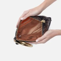 Sheila Hard Ring Clutch In Printed Leather - Shooting Stars 6 Sheila Hard Ring Clutch In Printed Leather - Shooting Stars -Hobo Sales Store SO 82429SHST 03