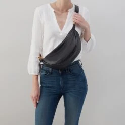 New Release -Hobo Sales Store SO 82431BLK 02 e1860fa7 8e65 424e 99fc 6eb91327b399