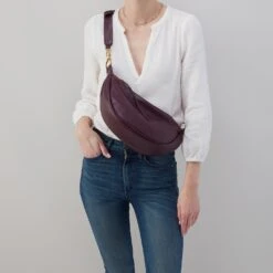 Knox Sling In Pebbled Leather - Ruby Wine -Hobo Sales Store SO 82431RBWN 02