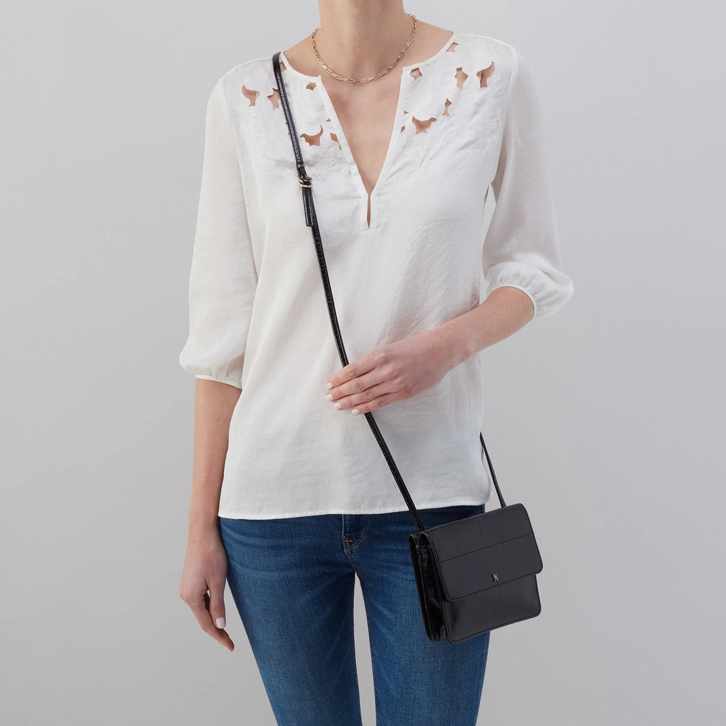 Jill Wallet Crossbody In Polished Leather - Cherry Blossom 2 Jill Wallet Crossbody In Polished Leather - Cherry Blossom - Image 2