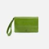 Jill Wristlet In Polished Leather - Garden Green
