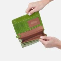 Jill Wristlet In Polished Leather - Garden Green 8 Jill Wristlet In Polished Leather - Garden Green -Hobo Sales Store VI 32512GDGR 03