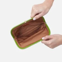 Lauren Wristlet In Polished Leather - Garden Green -Hobo Sales Store VI 32513GDGR 03