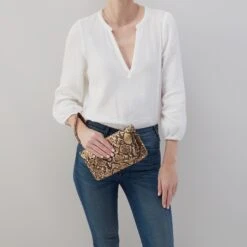 Lauren Wristlet In Printed Leather - Golden Snake -Hobo Sales Store VI 32513GDSN 02