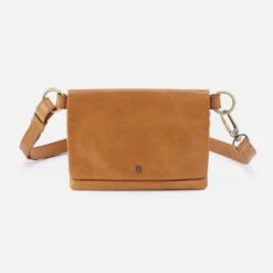 Winn Belt Bag In Polished Leather - Natural