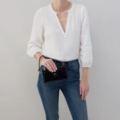 Kali Phone Wallet In Polished Leather - Natural -Hobo Sales Store VI 32522NTRL 02