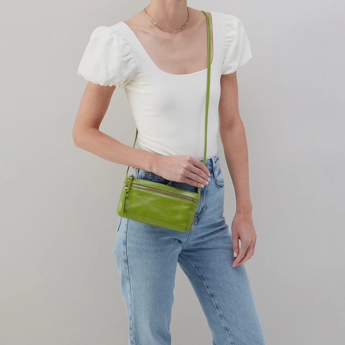 Cara Crossbody In Polished Leather - Garden Green 2 Cara Crossbody In Polished Leather - Garden Green - Image 2