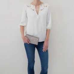 Lauren Clutch-Wallet In Polished Leather - Light Grey -Hobo Sales Store VI 3385LTGR 02