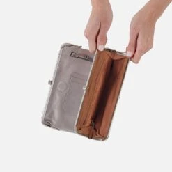 Lauren Clutch-Wallet In Polished Leather - Light Grey -Hobo Sales Store VI 3385LTGR 04