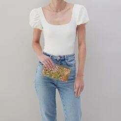 Lauren Clutch-Wallet In Printed Leather - Tropic Print 9 Lauren Clutch-Wallet In Printed Leather - Tropic Print -Hobo Sales Store VI 3385TRPC 02