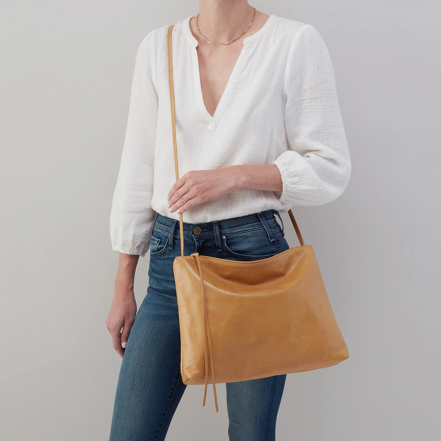 Ziggy Crossbody In Polished Leather - Desert 2 Ziggy Crossbody In Polished Leather - Desert - Image 2