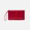 Evolve Wristlet In Polished Leather - Claret