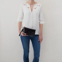 Darcy Crossbody In Polished Leather - Cornflower -Hobo Sales Store VI 35810CFLW 05