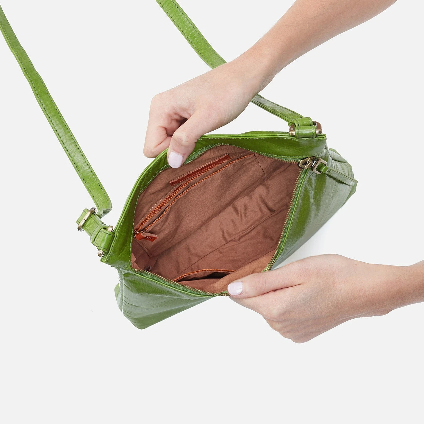 Cambel Crossbody In Polished Leather - Garden Green 3 Cambel Crossbody In Polished Leather - Garden Green - Image 3