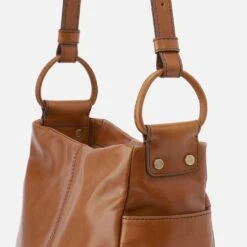 Sheila Crossbody In Polished Leather - Truffle -Hobo Sales Store VI 35923TRUF 05