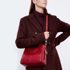 Render Small Crossbody In Polished Leather - Claret 13 Render Small Crossbody In Polished Leather - Claret -Hobo Sales Store VI 35933CLRT 01a