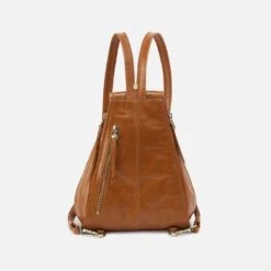 Betta Backpack In Polished Leather - Truffle 9 Betta Backpack In Polished Leather - Truffle -Hobo Sales Store VI 35936TRUF 05