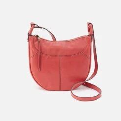 Sheila Scoop Crossbody In Polished Leather - Cherry Blossom